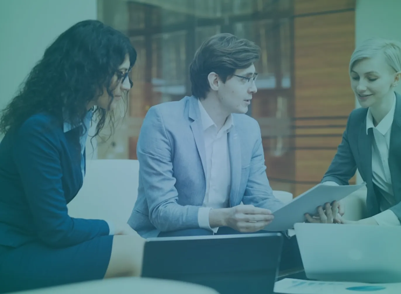 sales-cycle-stages-b2b-featured-corporate